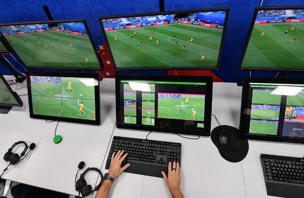VAR